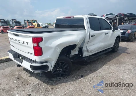 2024 Chevrolet Silverado 1500 2Wd Short Bed Custom z USA, uszkodzony, nr VIN 1GCPABEK8RZ115987